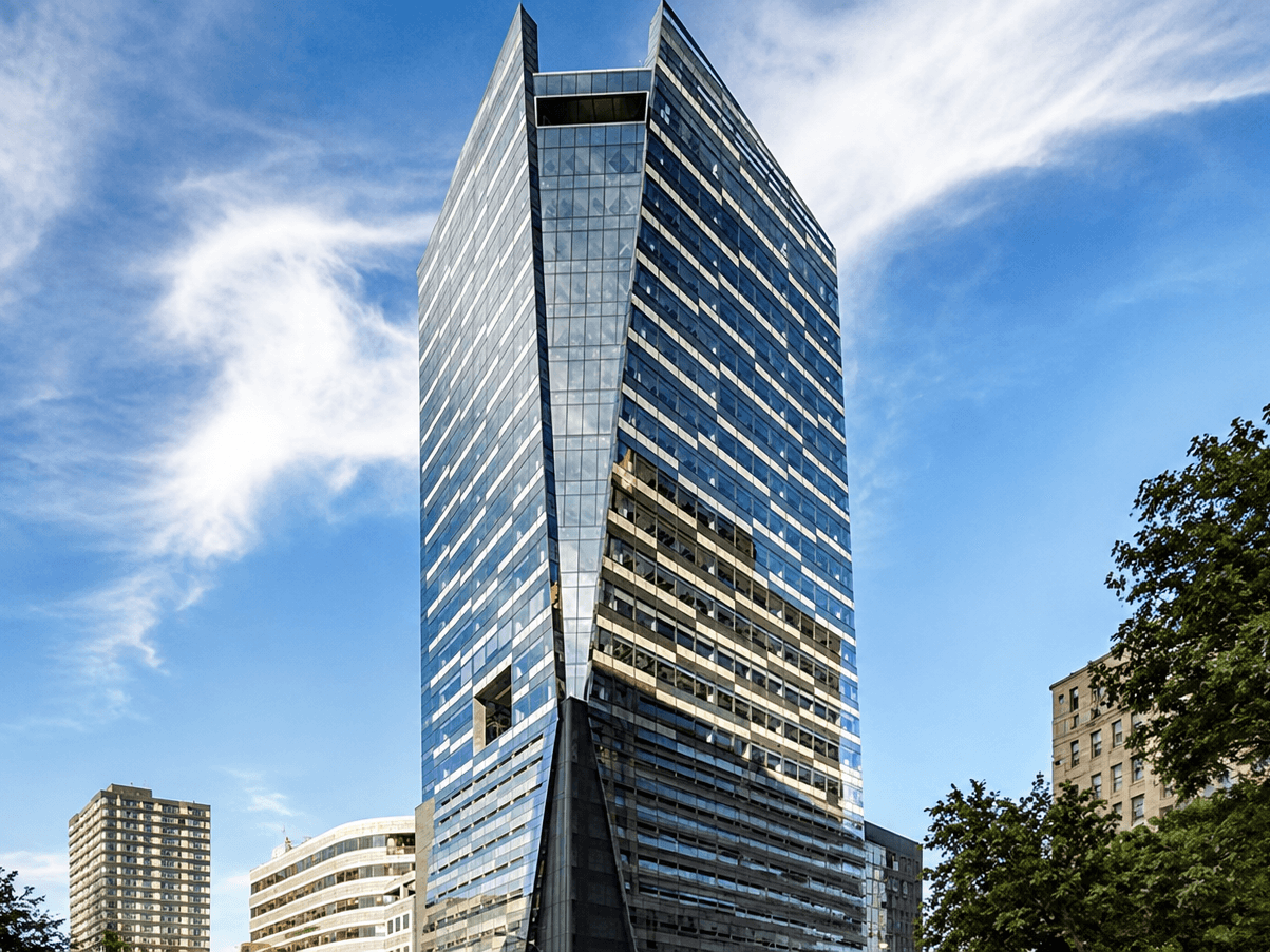 1056m² Office space to let in Lower Long, Cape Town City Centre